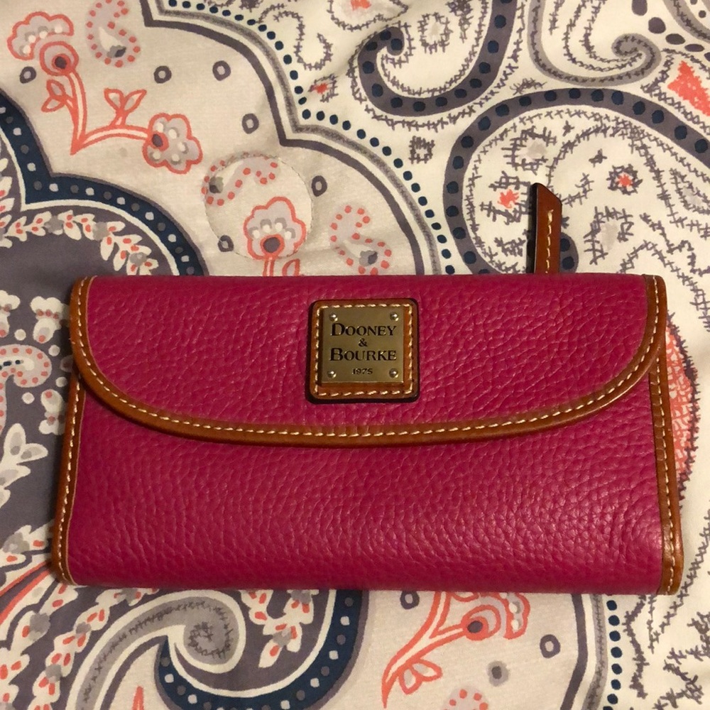 Pink Dooney & Bourke wallet